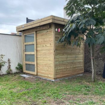 Abri de jardin en bois - Vintage